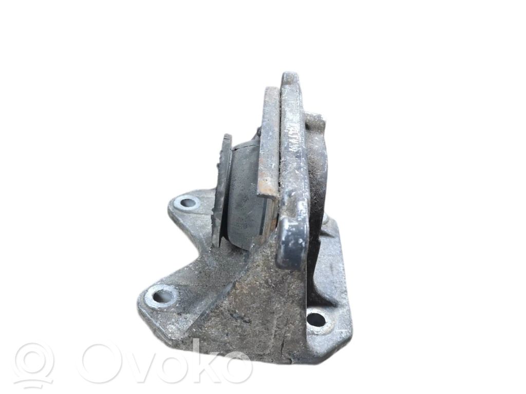 Renault Master III Gearbox mounting bracket 