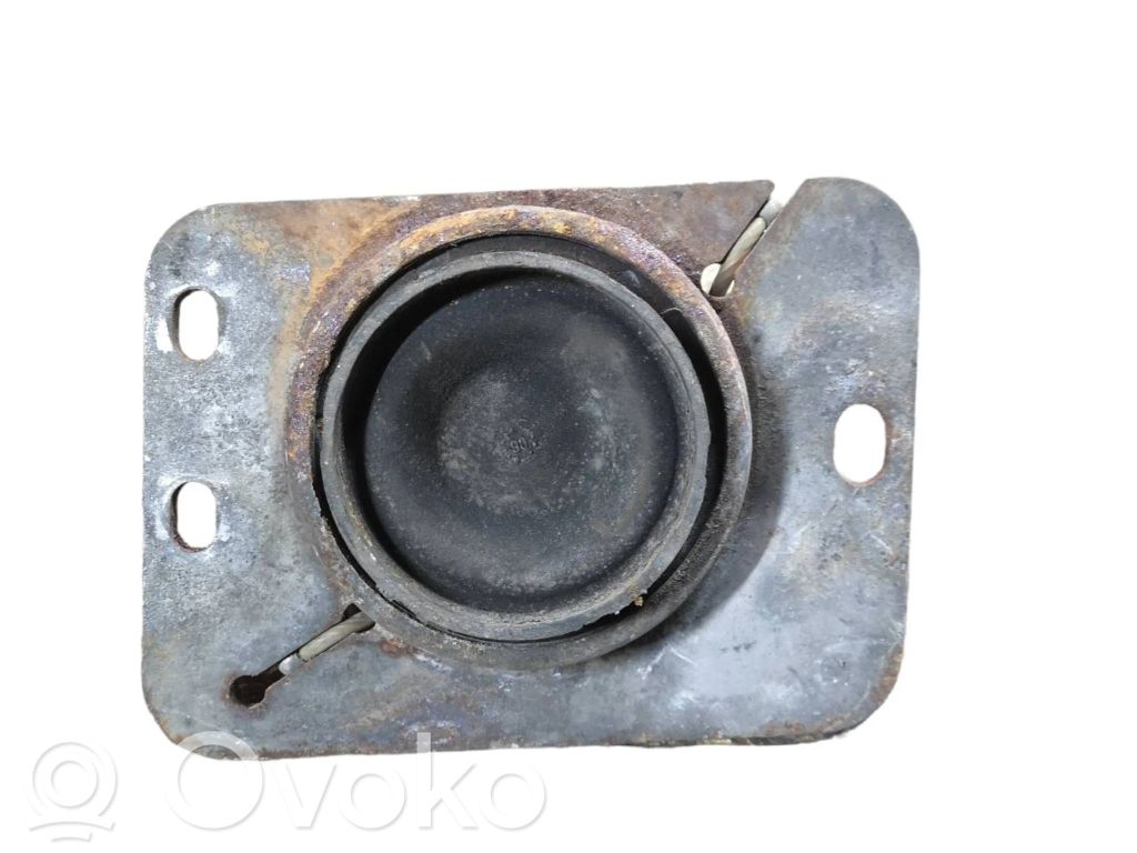 Renault Trafic II (X83) Engine mount bracket 