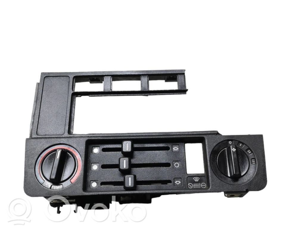 Climate control unit   797311A
