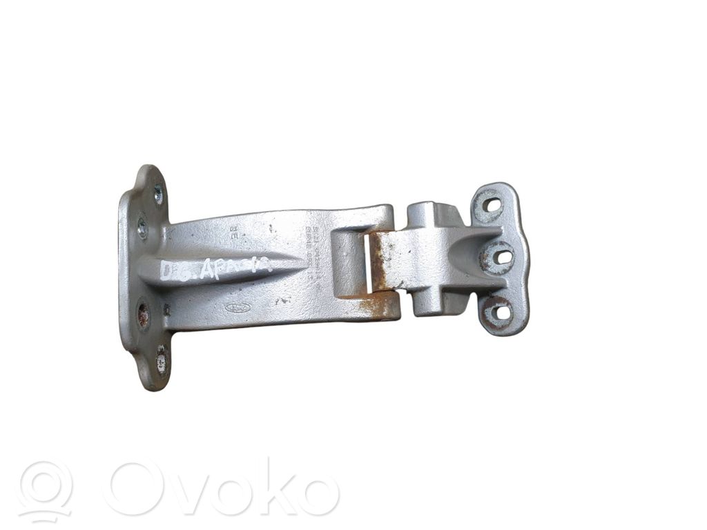 Loading door lower hinge   BK21V429A14AC