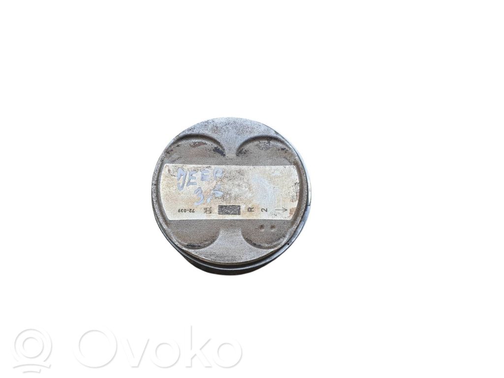 Jeep Grand Cherokee Piston 