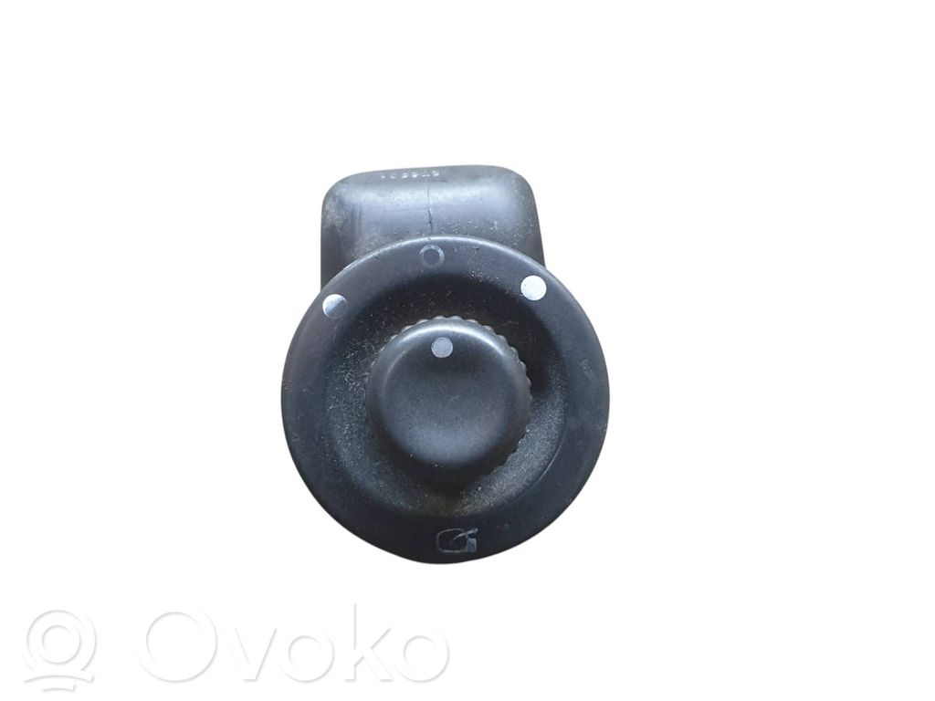 Renault Vel Satis Wing mirror switch 