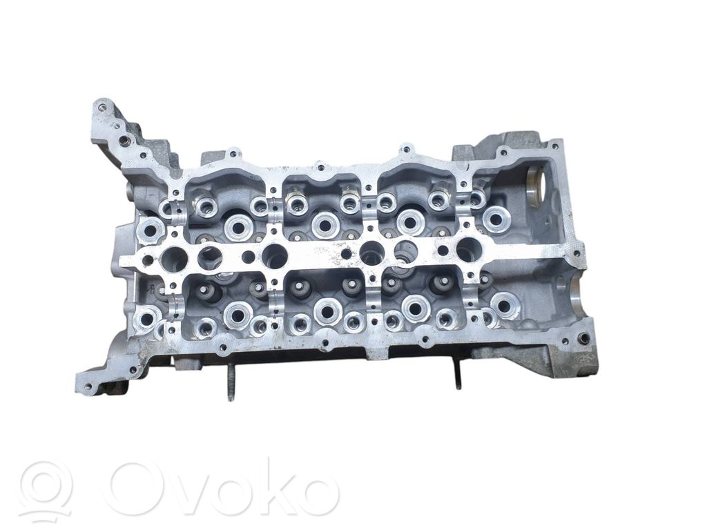 Renault Master III Engine head 