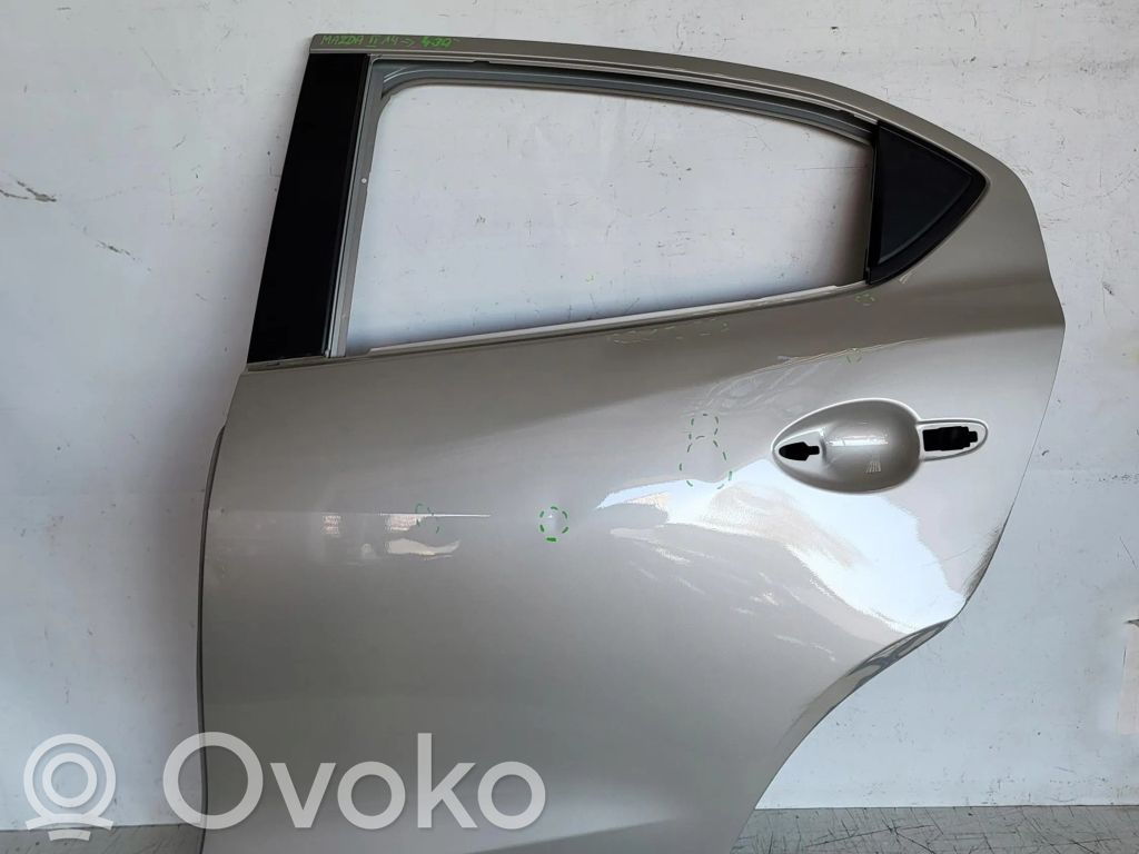 Mazda 2 Galinės durys 