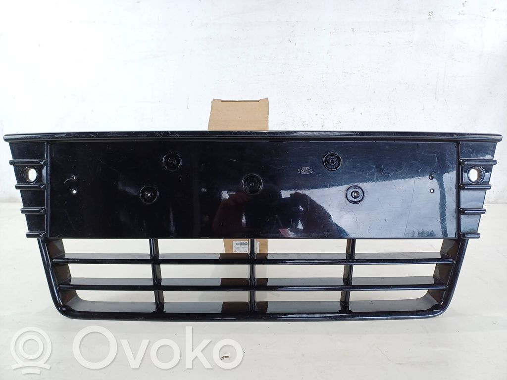 Ford Focus Rejilla delantera 