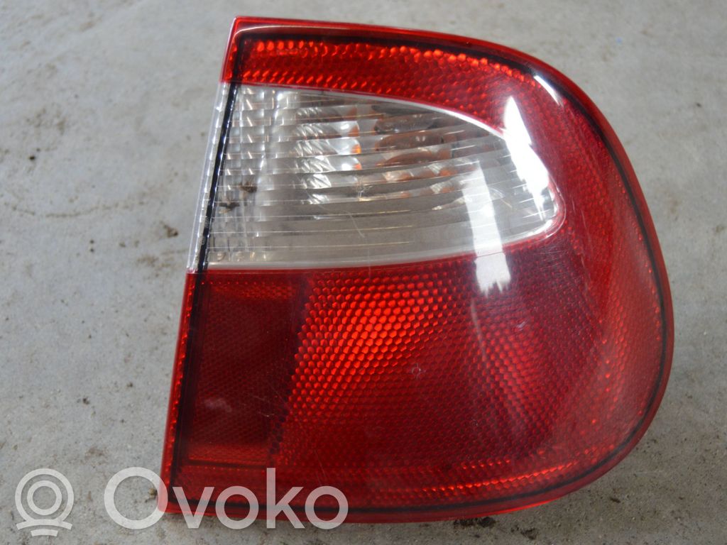 Seat Cordoba (6K) Rückleuchte Heckleuchte 
