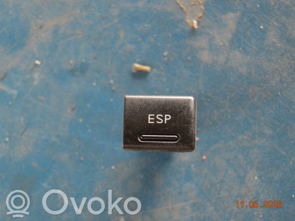 Audi A4 S4 B5 8D ESP (stability program) switch 