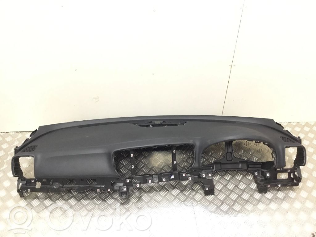 KIA Sportage Dashboard 