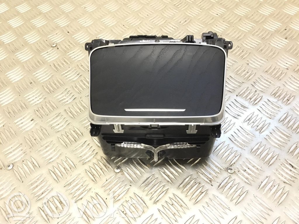 Mercedes-Benz E W238 Przedni uchwyt na kubek tunelu środkowego 