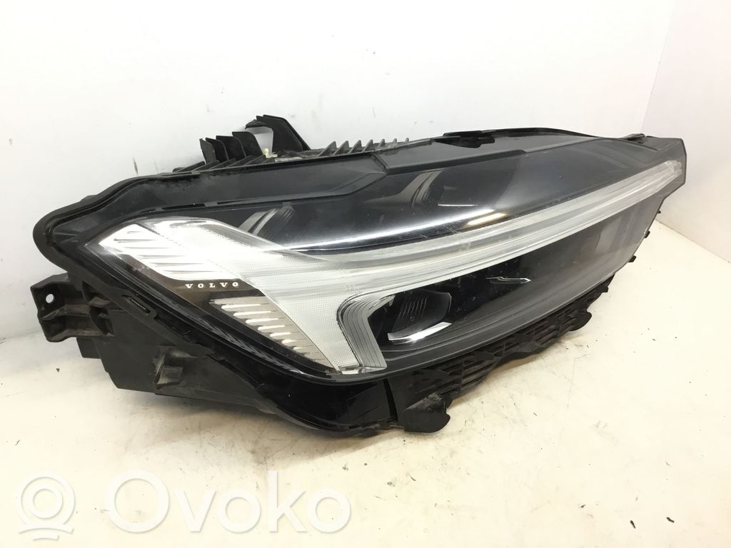 Volvo XC60 Scheinwerfer 