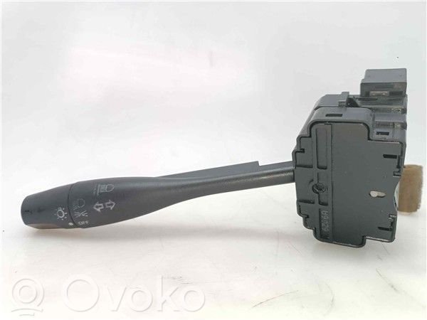 Nissan Almera Interruttore/pulsante di controllo multifunzione 