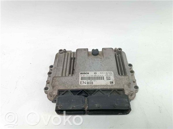 Opel Zafira B Komputer / Sterownik ECU silnika 