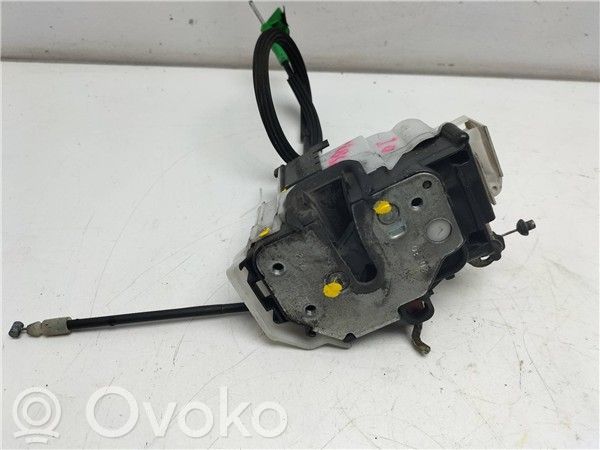 Citroen Nemo Priekšpusē slēdzene 