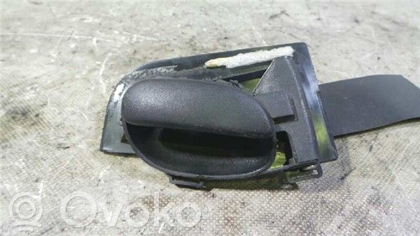 Peugeot 206 Galinė atidarymo rankenėlė vidinė 