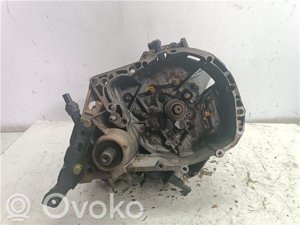 Renault Clio II Scatola del cambio manuale a 5 velocità 
