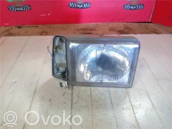 Seat Terra Передняя фара 