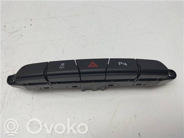 Opel Insignia A Botón interruptor de luz de peligro 