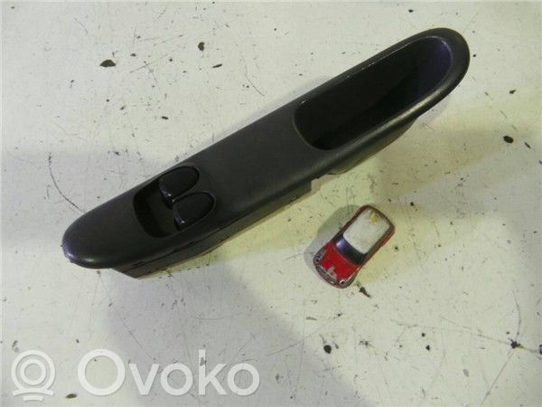 Electric window control switch   A13SMS,S5LD215S28D