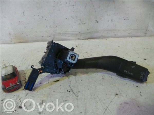Audi A3 S3 8P Wiper switch 