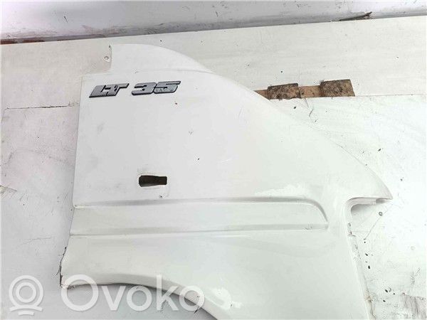Volkswagen Multivan T4 Nadkole przednie 