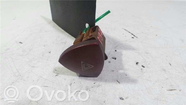 Citroen C3 Avarinių žibintų jungtukas 