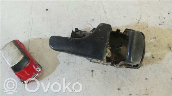 Nissan Terrano Etuoven sisäkahva 