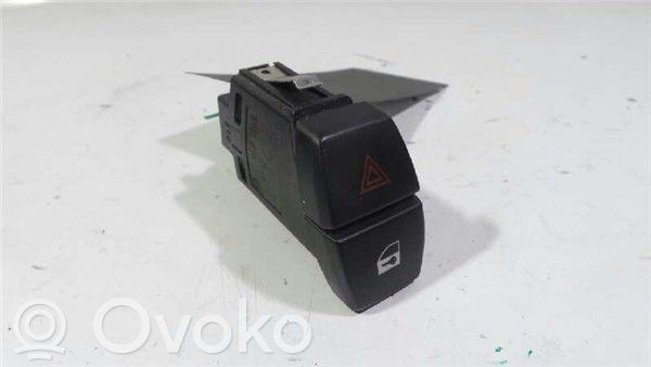 BMW 5 F10 F11 Przycisk świateł awaryjnych 