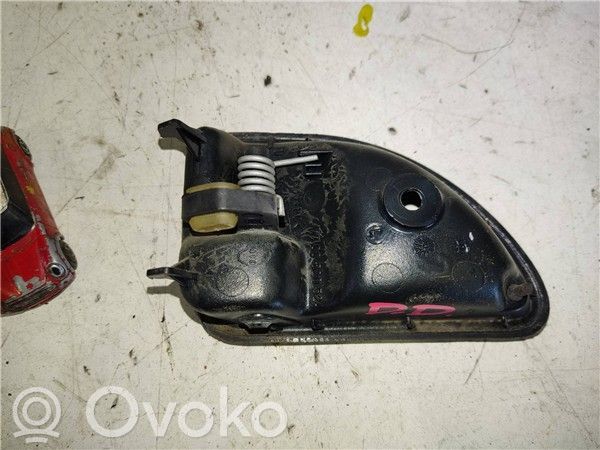 Renault Kangoo I Priekinė atidarymo rankenėlė vidinė 