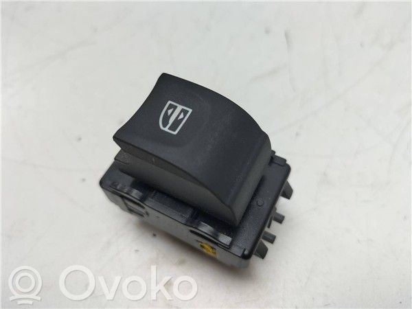 Renault Megane IV Включатель электрических окон 