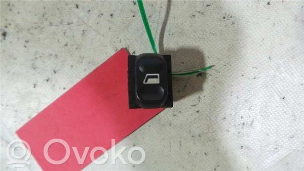 Citroen Xsara Electric window control switch 