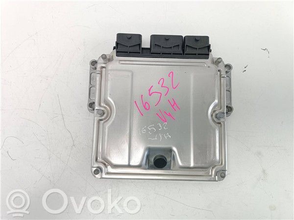Engine control unit/module ECU   1039S04288,281011524