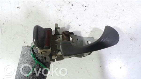 Mitsubishi L200 Внутренняя ручка 