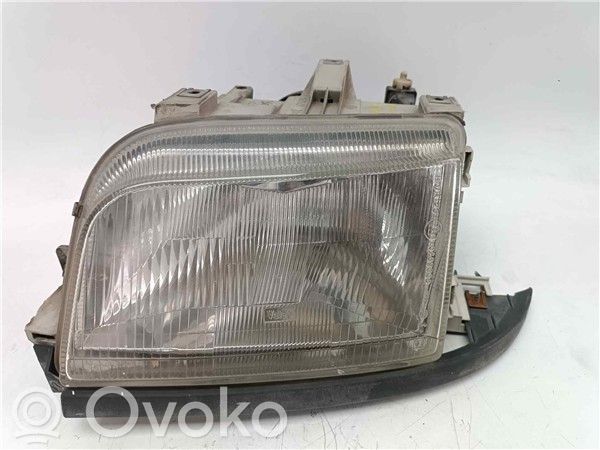 Phare frontale   84237,289008