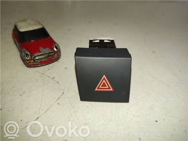 Peugeot 508 RXH Включатель аварийных фонарей 