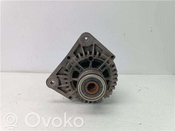 Renault Clio II Ģenerators 