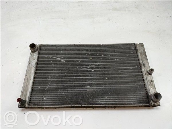 BMW 7 E65 E66 Variklio tepalo radiatorius 