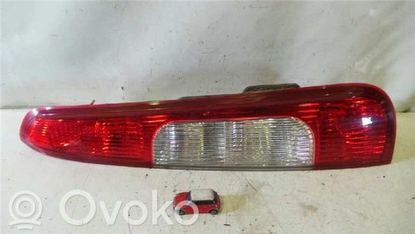 Ford C-MAX I Rear tail light bulb 