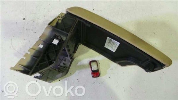 BMW 3 E90 E91 Armlehne des Rücksitzes 