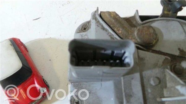 Peugeot 406 Front door lock 