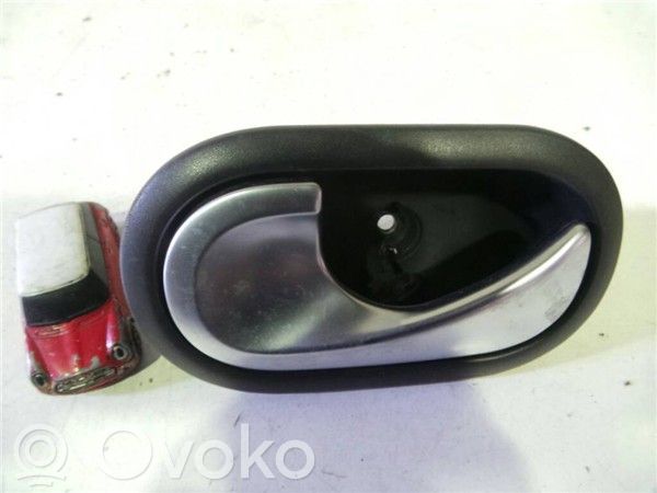 Renault Modus Manecilla interna puerta delantera 