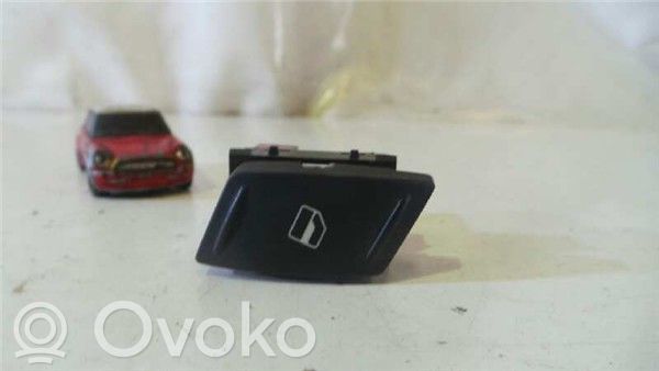 Skoda Octavia Mk2 (1Z) Interruptor del elevalunas eléctrico 