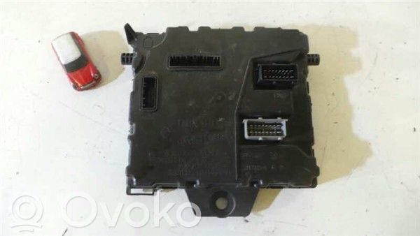 Renault Kangoo II Fuse module 