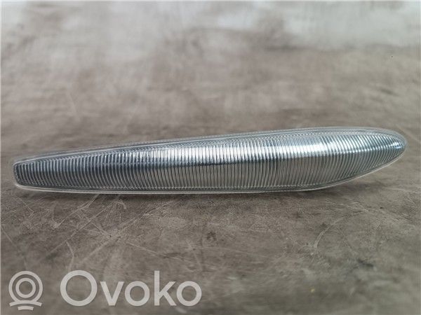 Alfa Romeo 166 Front indicator light 