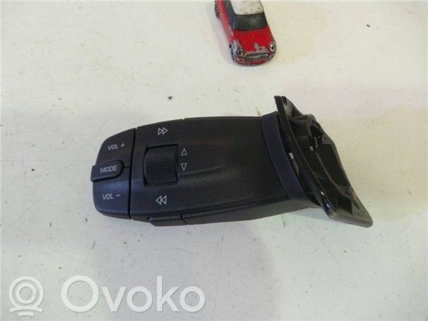 Seat Ibiza IV (6J,6P) Multifunkcinis valdymo jungtukas/ rankenėlė 