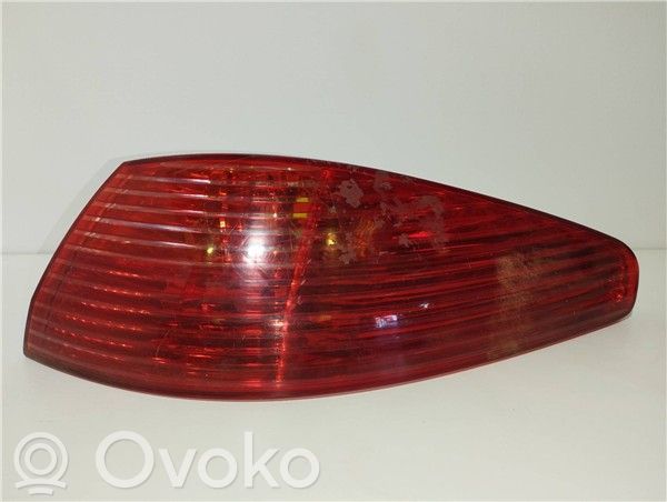 Peugeot 607 Lámpara de faros/luces traseros 