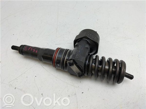 Volkswagen Polo III 6N 6N2 6NF Inyector de combustible 