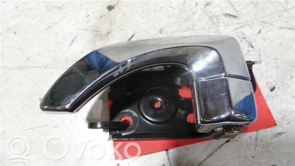 Hyundai Santa Fe Manecilla interna puerta trasera 