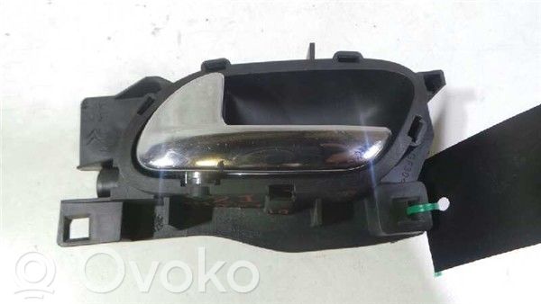 Peugeot 407 Maniglia interna per portiera anteriore 