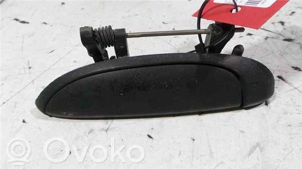 Renault Clio II Внешняя ручка 