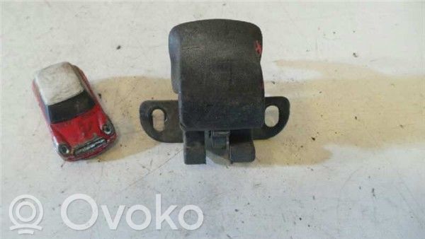 Opel Combo C Takaoven lukko 